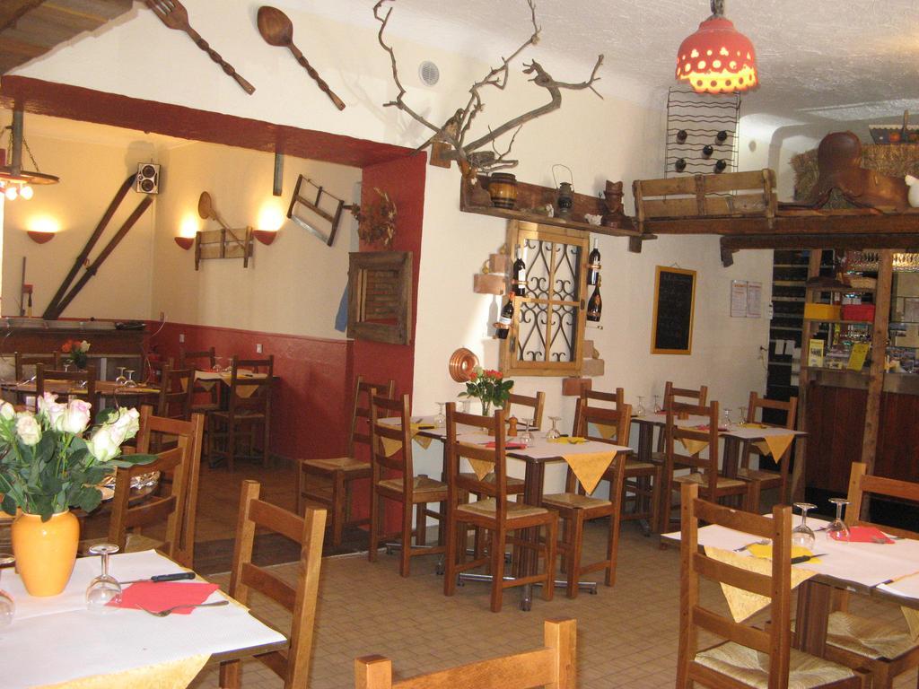 Hotel Le Miramonti Танд Екстериор снимка